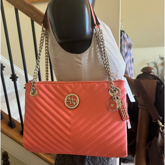 626-RITT Guess Shoulder Coral Blakely Status Luxe NWT Gold Hardware Satchel - Picture 1 of 16